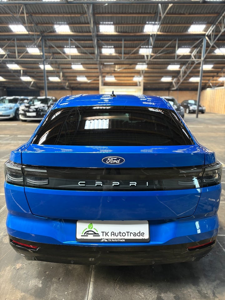 Ford Capri 77 Premium Extended Range 5d