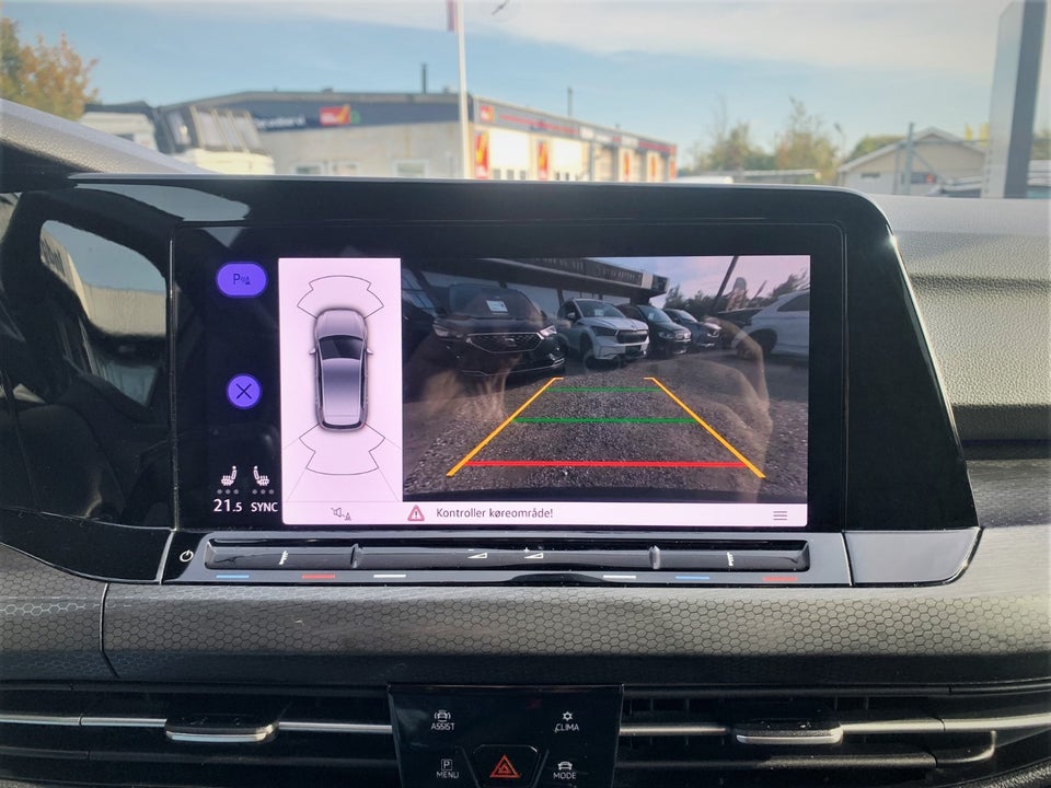 VW Golf VIII 1,4 GTE DSG 5d