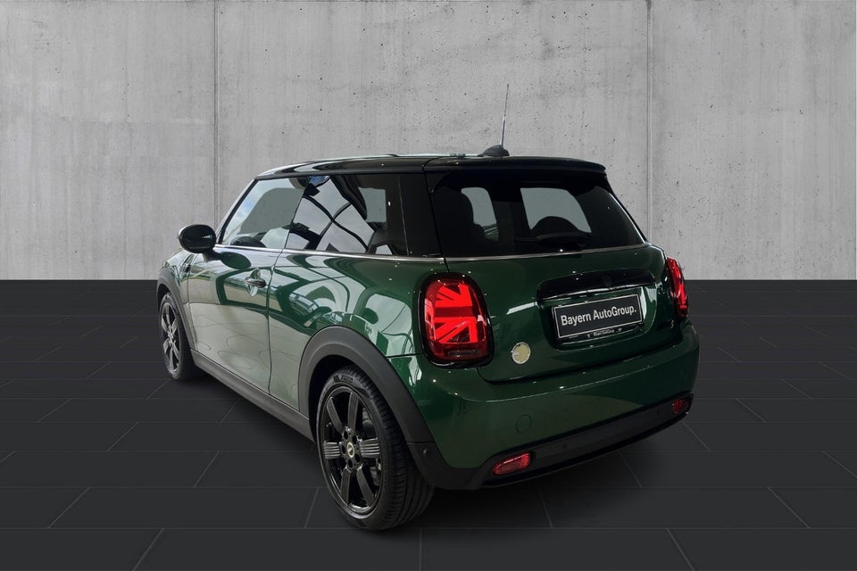 MINI Cooper SE Classic Trim 3d