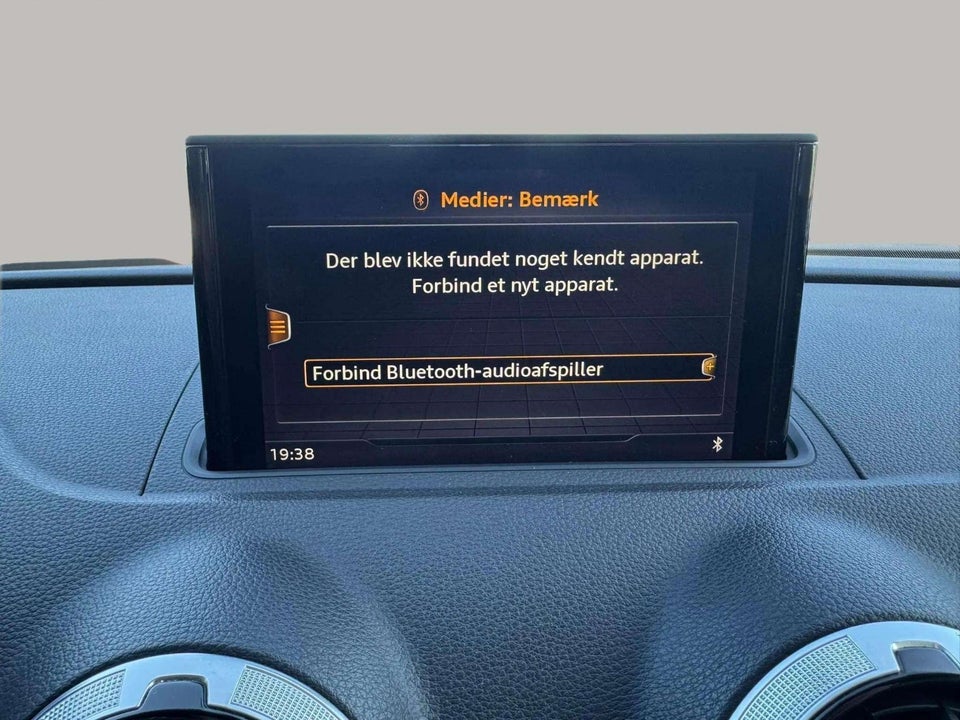 Audi A3 35 TFSi Sport Limited plus Cabriolet S-tr. 2d