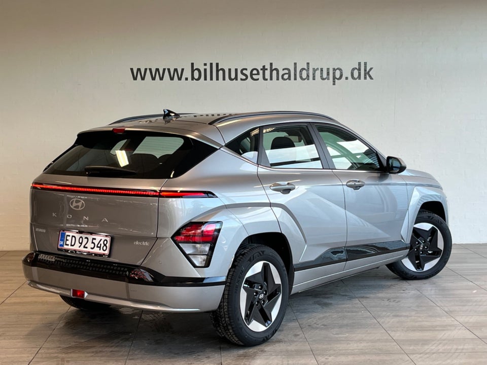 Hyundai Kona 65 EV Essential 5d