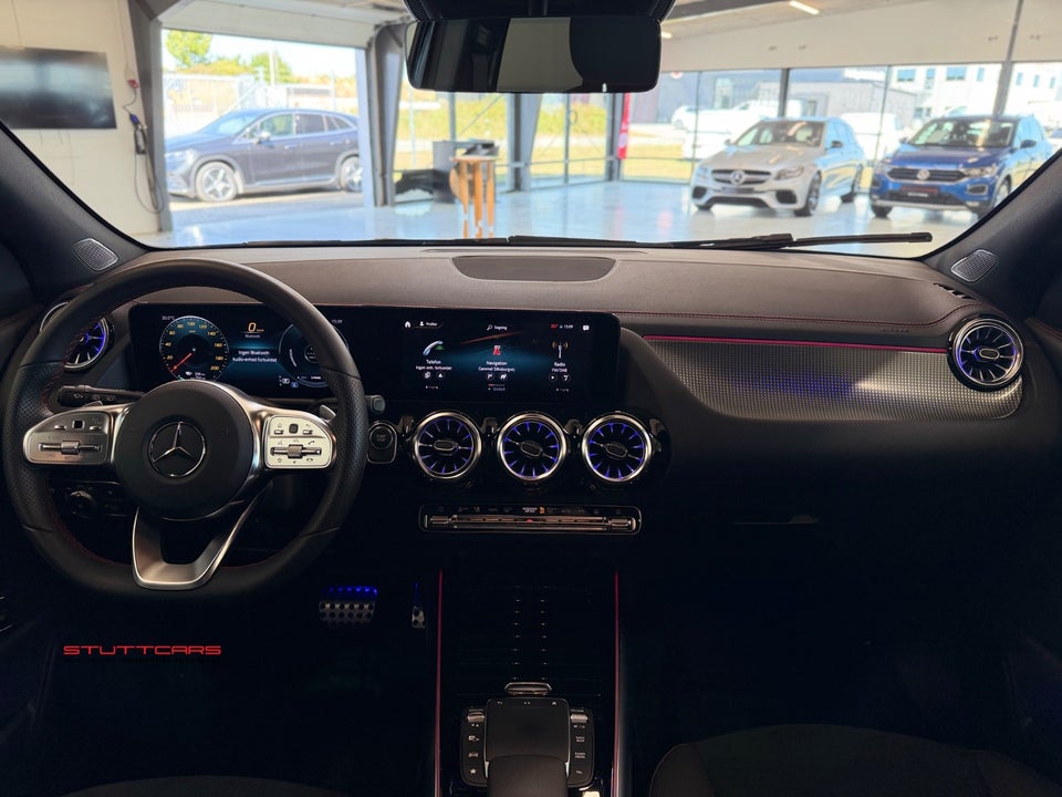 Mercedes EQA300 AMG Line 4Matic 5d