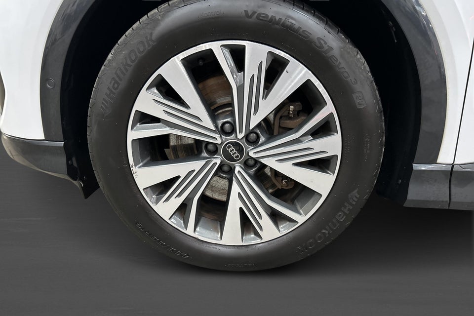 Audi Q4 e-tron 45 Progress 5d
