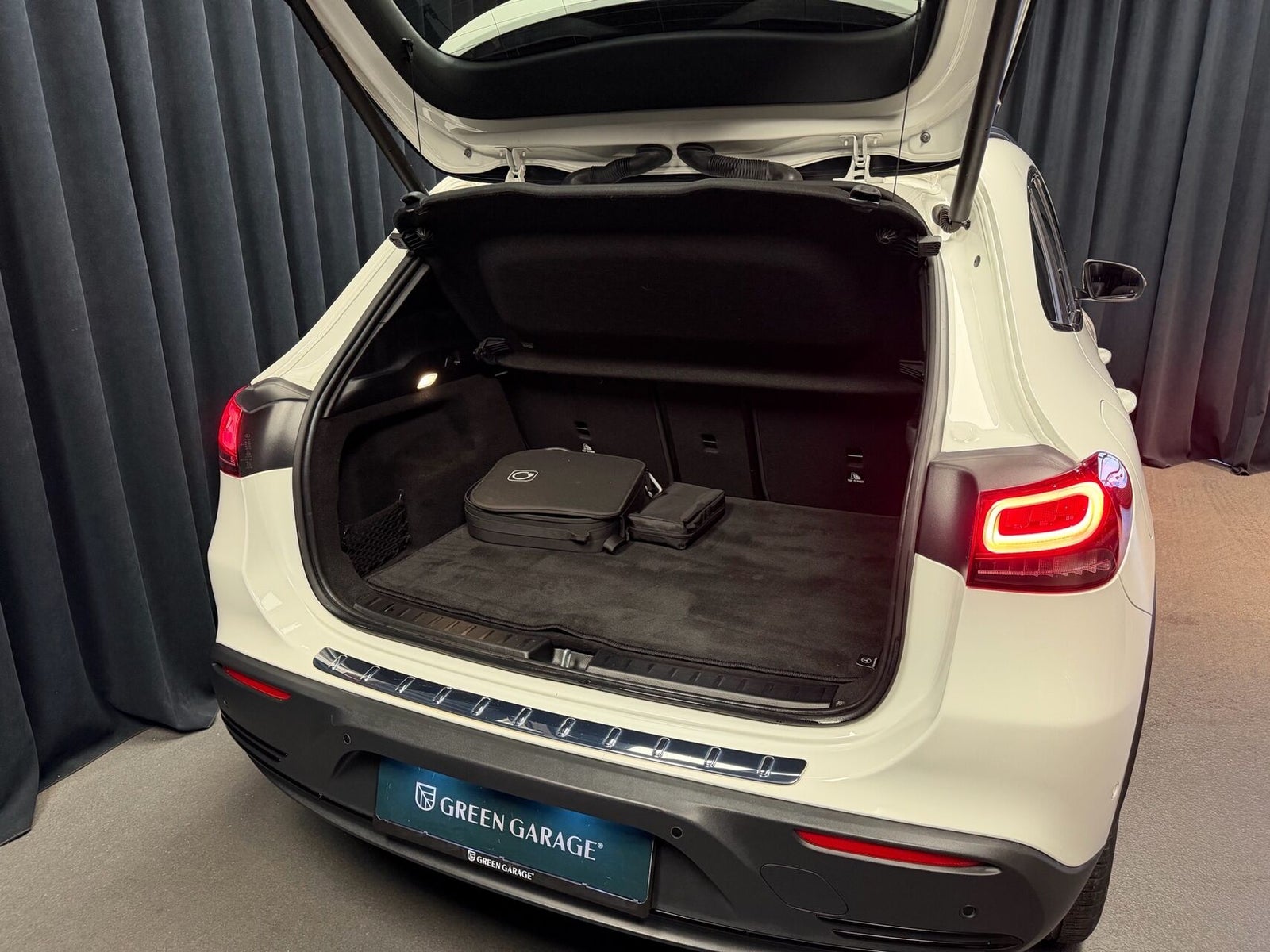 Mercedes EQA250+ Progressive 5d