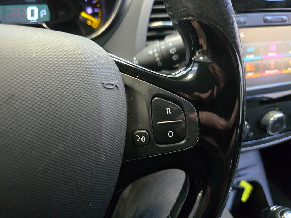 Renault Captur 1,2 TCe 120 Expression EDC 5d