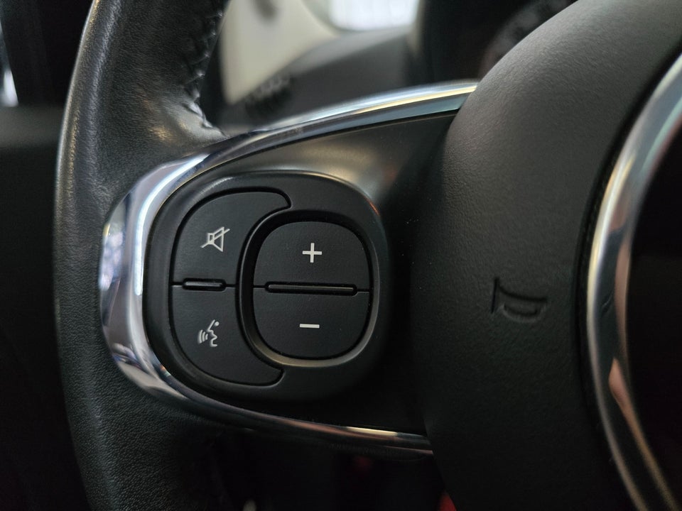 Fiat 500 1,2 Lounge 3d