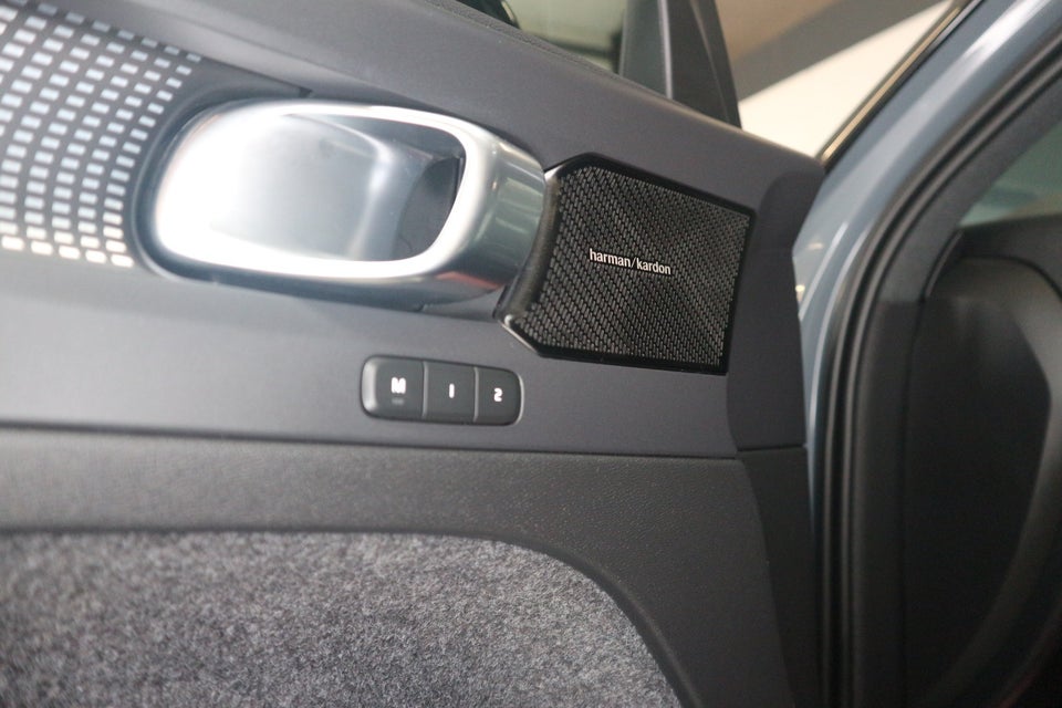 Volvo XC40 P6 ReCharge Ultimate 5d
