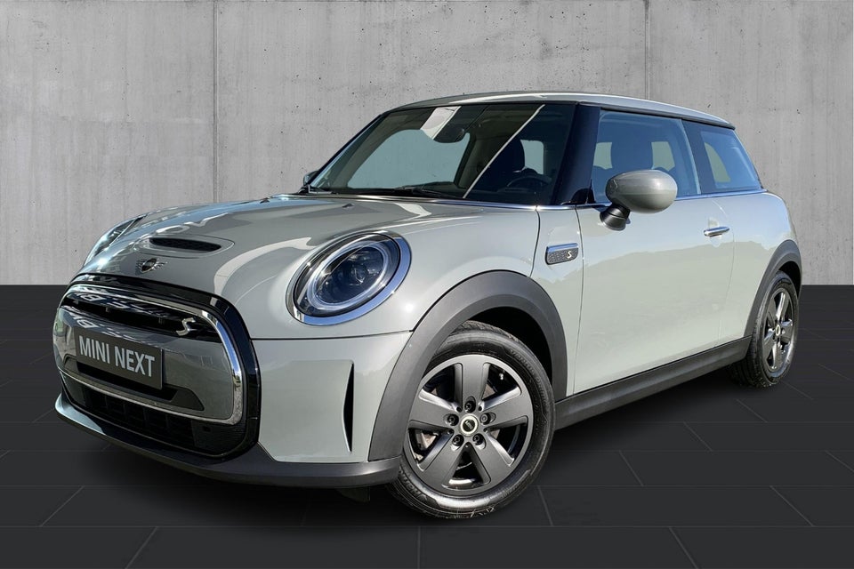 MINI Cooper SE Classic Trim 3d