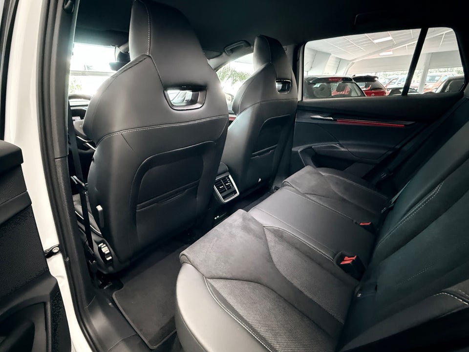 Skoda Elroq 85 iV Sportline 5d