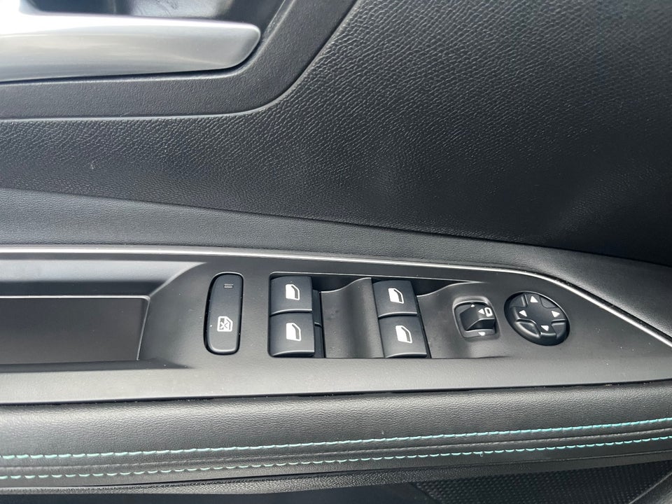 Peugeot 3008 1,6 Hybrid Allure Pack EAT8 5d