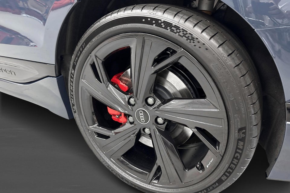 Audi A6 e-tron S-line plus performance Avant 5d