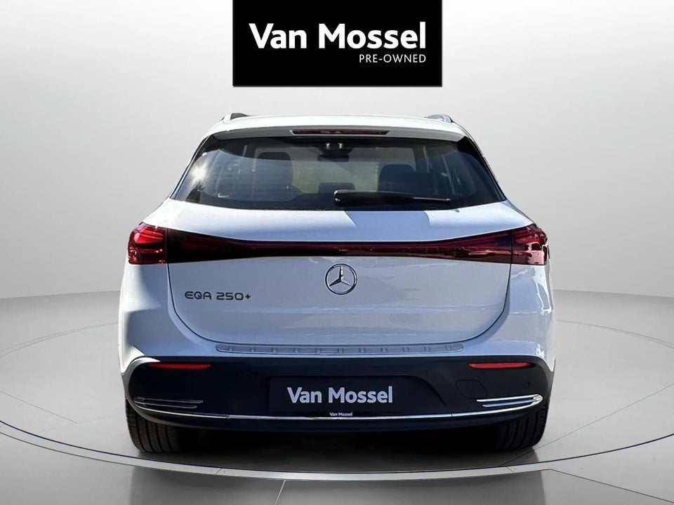 Mercedes EQA250+ Progressive Advance 5d
