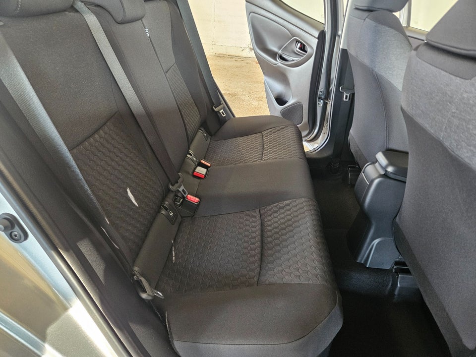 Toyota Yaris 1,5 Hybrid Active Tech+ e-CVT 5d
