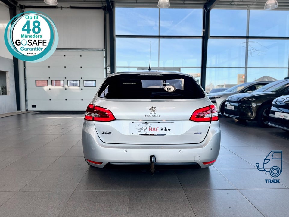 Peugeot 308 1,6 BlueHDi 120 Style SW 5d