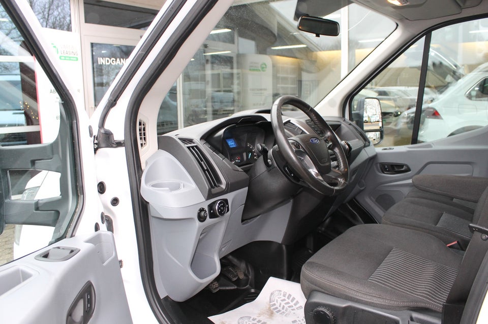 Ford Transit 350 L2 Chassis 2,0 TDCi 130 Trend H1 RWD