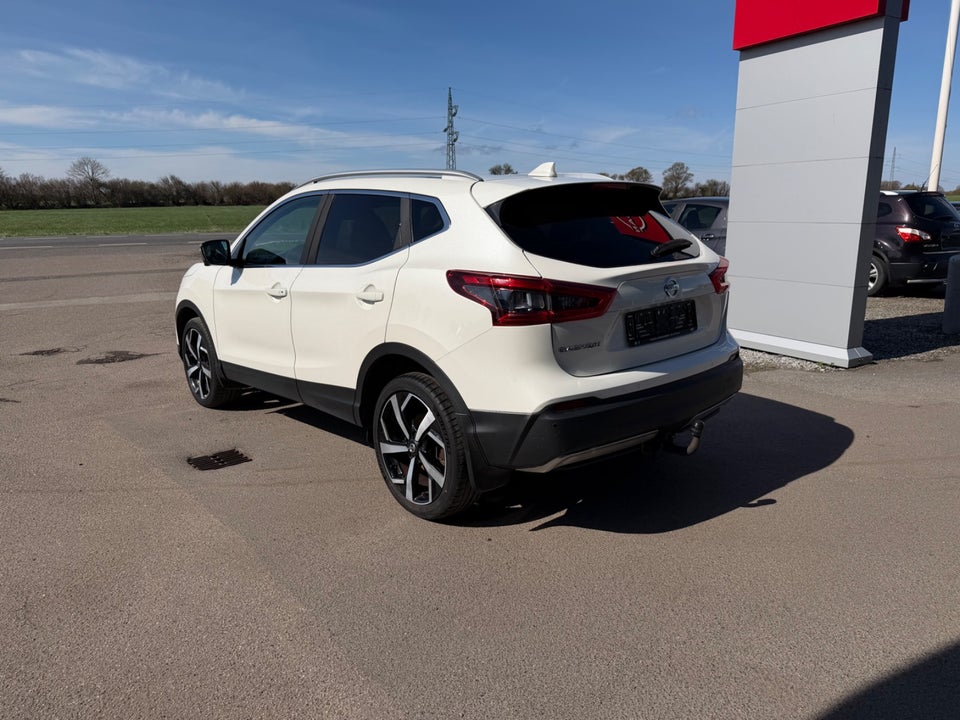 Nissan Qashqai 1,5 dCi 115 Tekna+ 5d
