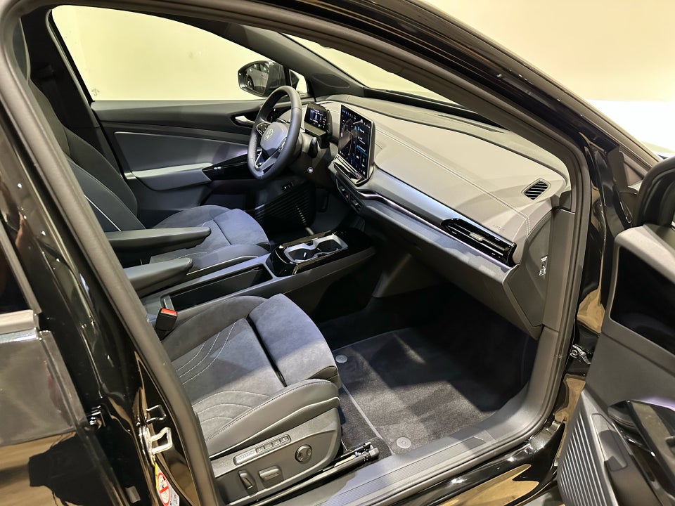 VW ID.4 77 Style Edition 5d
