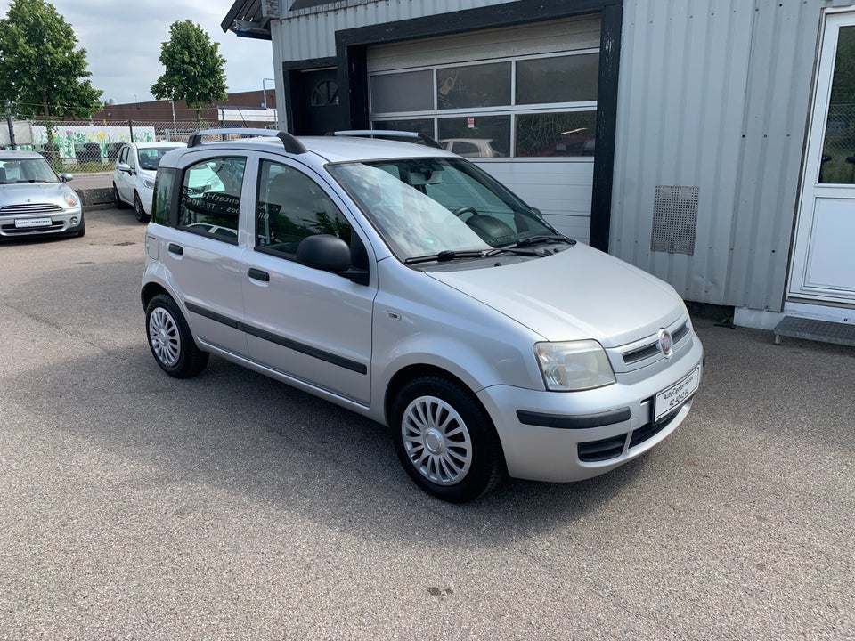 Fiat Panda 1,2 69 Dynamic 5d