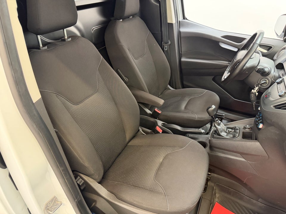 Ford Transit Courier 1,5 TDCi 75 Limited