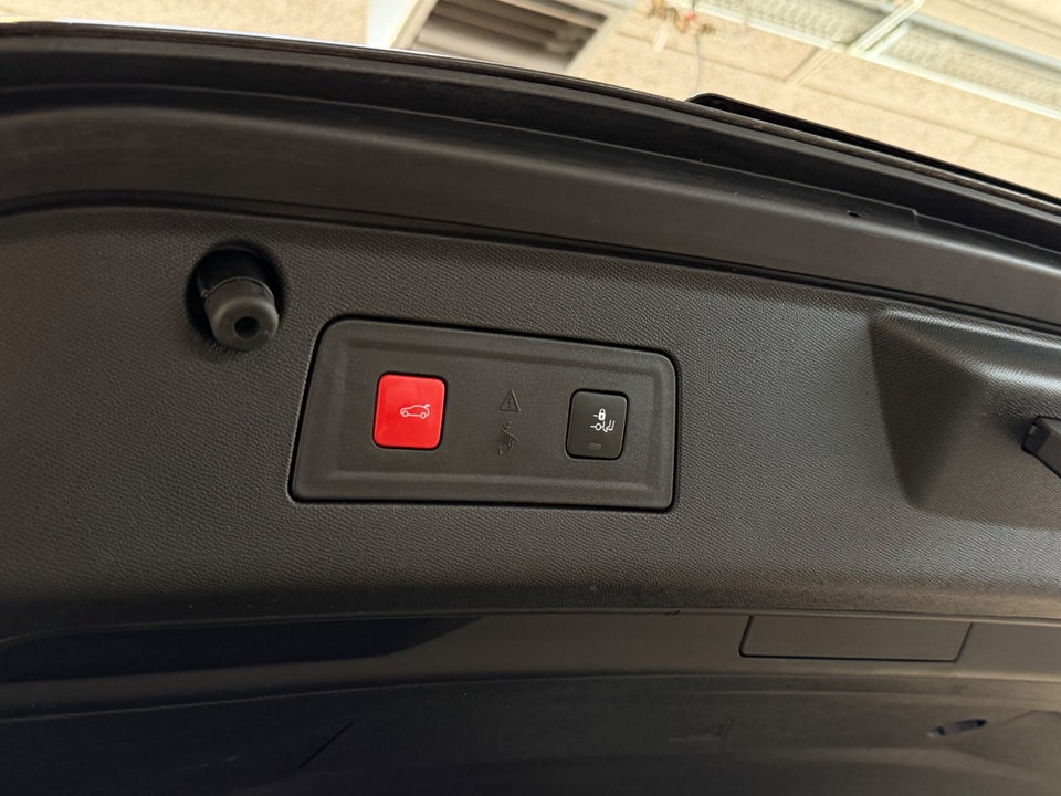 Peugeot 508 1,6 Hybrid Allure Pack SW EAT8 5d