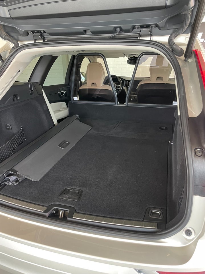 Volvo XC60 2,0 D5 235 Inscription aut. AWD Van 5d
