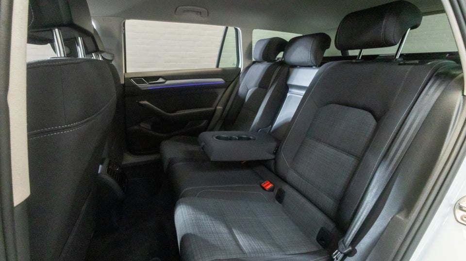 VW Passat 2,0 TDi 122 Business Variant DSG 5d