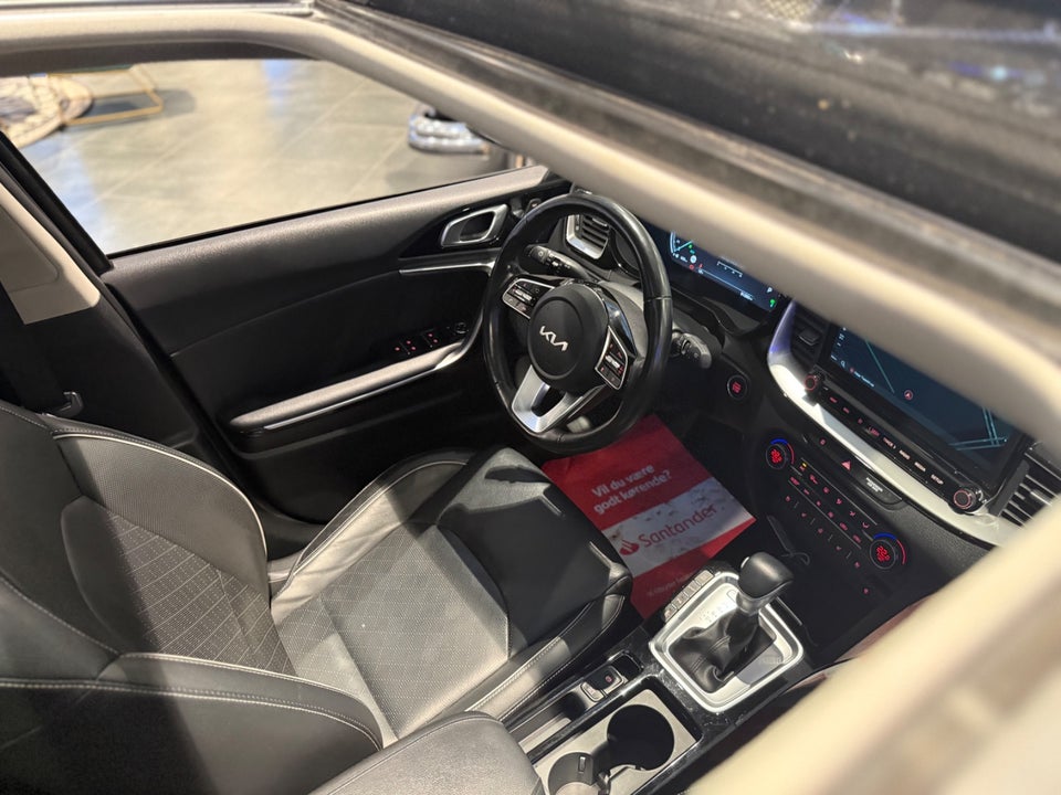 Kia XCeed 1,6 PHEV Prestige DCT 5d