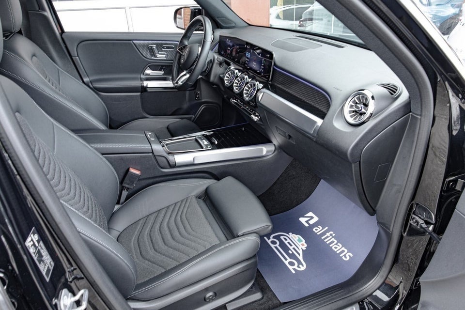 Mercedes EQB300 Progressive 4Matic 7prs 5d