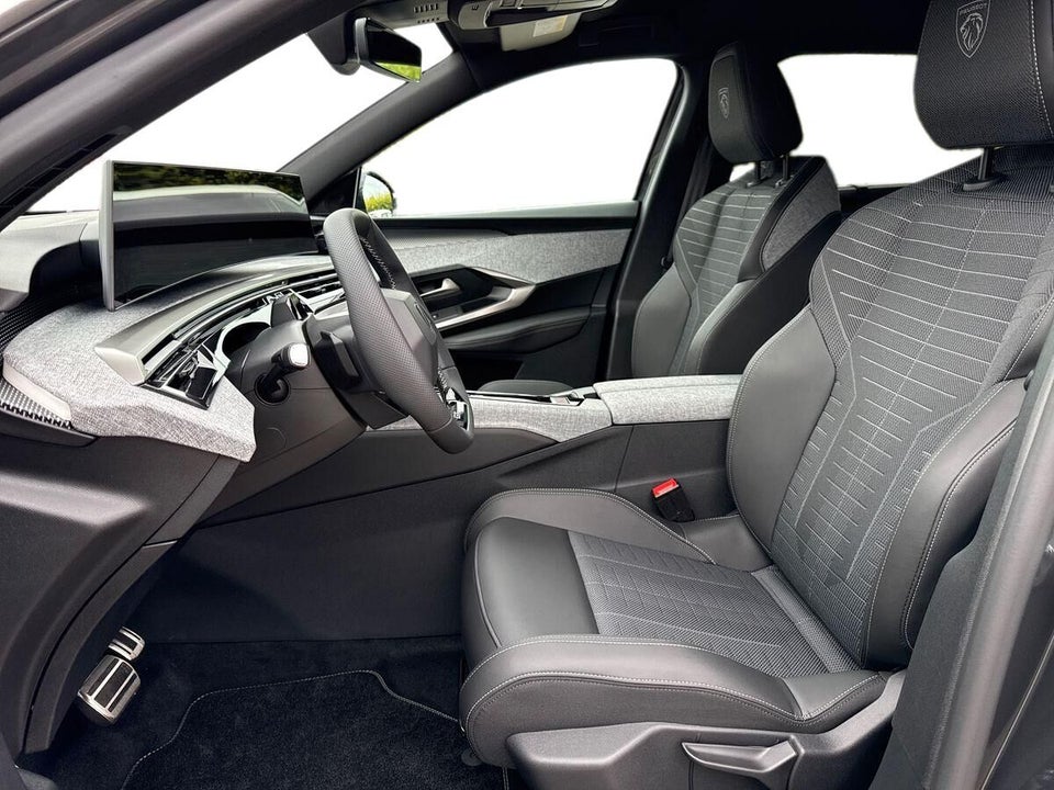Peugeot e-5008 77 GT Pack 7prs 5d