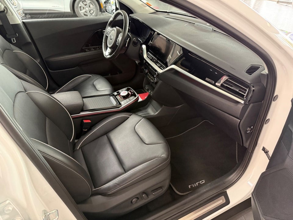 Kia e-Niro 64 Premium 5d