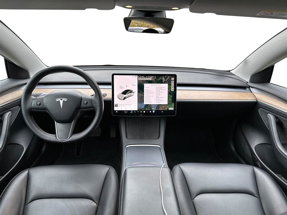 Tesla Model 3 Standard Range+ RWD 4d