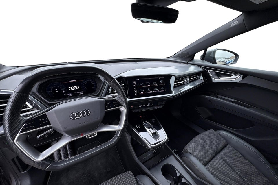 Audi Q4 e-tron 40 Attitude 5d