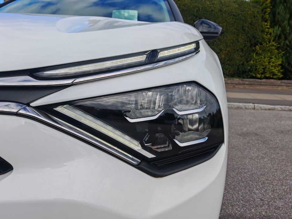 Citroën ë-C4 50 Shine 5d