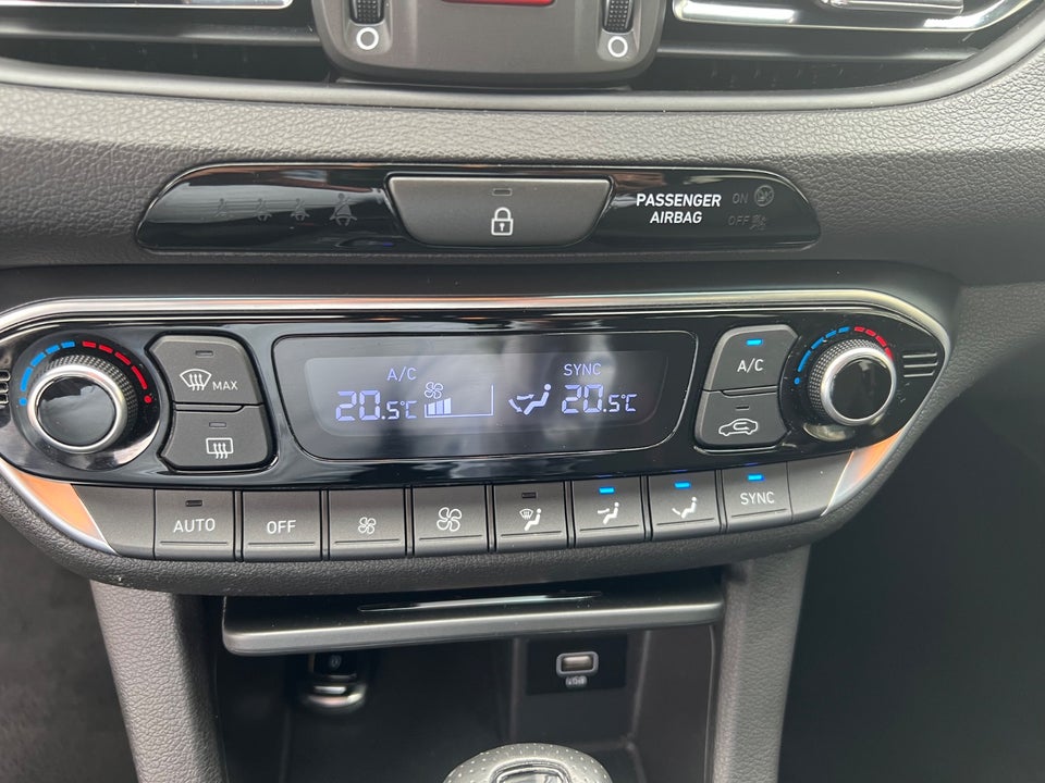 Hyundai i30 1,5 T-GDi mHEV N-Line stc. DCT 5d