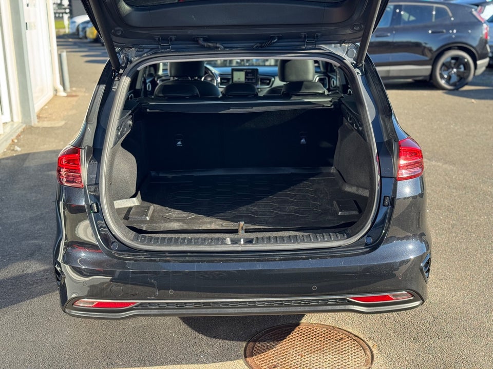 Kia Ceed 1,4 T-GDi Intro Edition SW DCT 5d