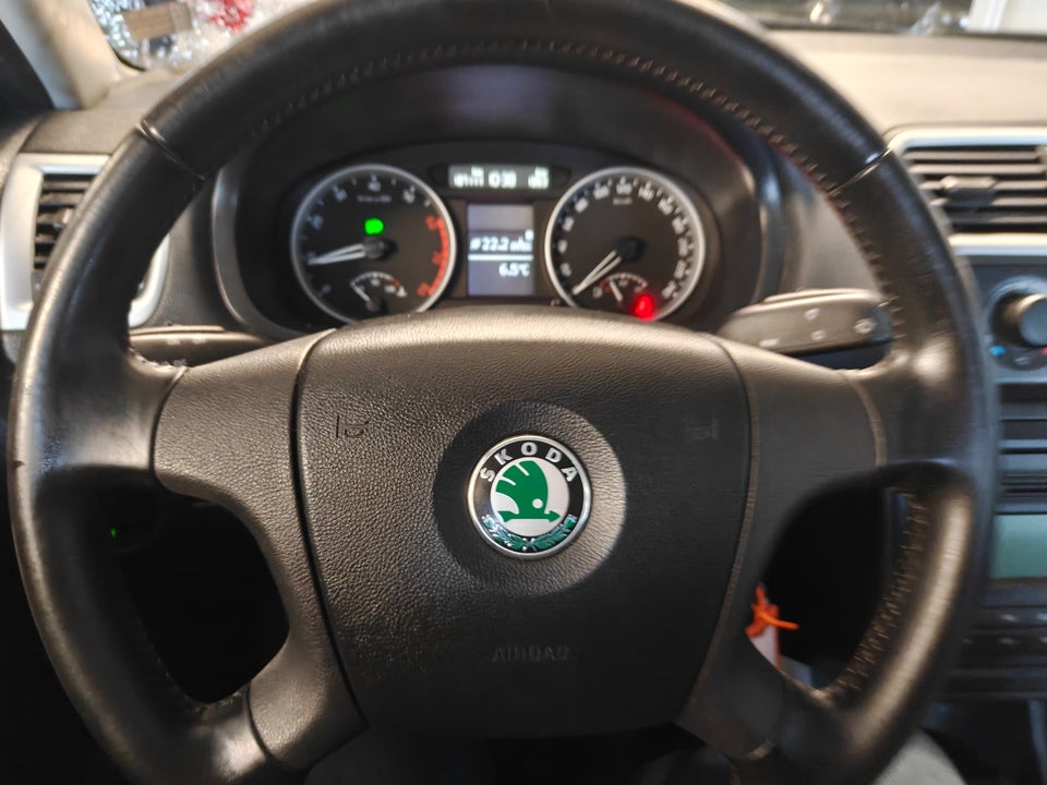 Skoda Fabia 1,4 16V Elegance Combi 5d