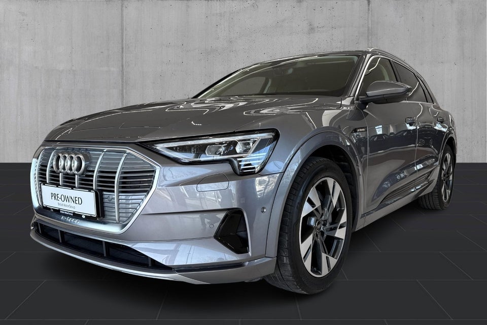 Audi e-tron 55 quattro 5d