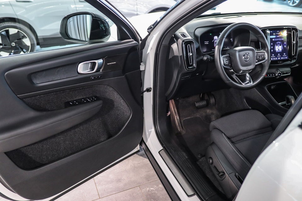 Volvo XC40 P6 ReCharge Ultimate 5d