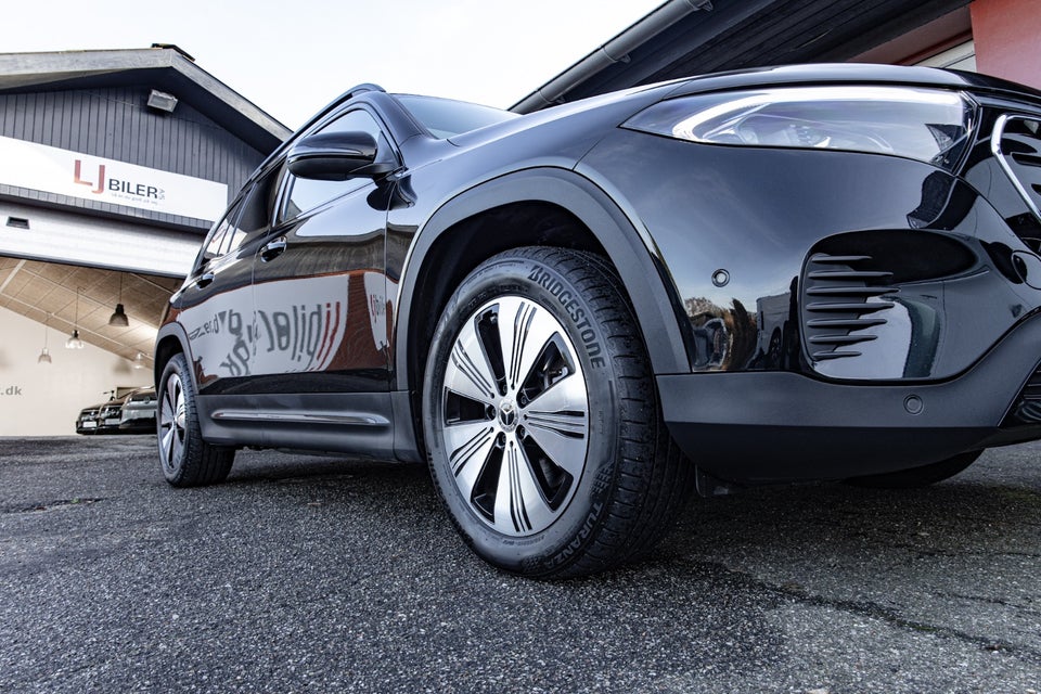 Mercedes EQB250+ Progressive 7prs 5d