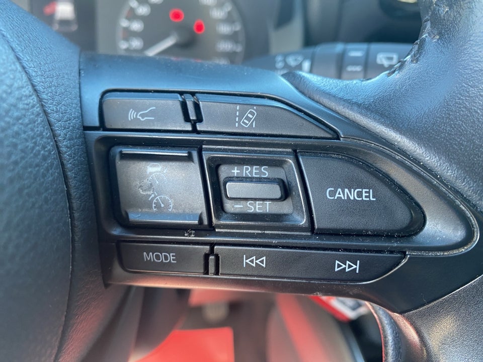 Toyota Yaris 1,5 Hybrid H3 e-CVT 5d