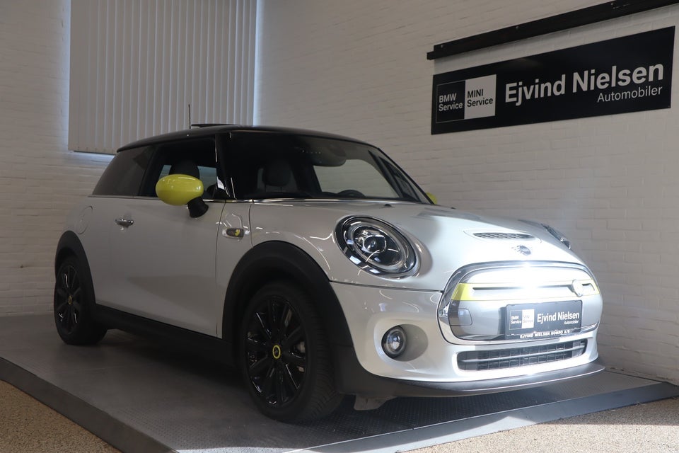 MINI Cooper SE Trim M 3d