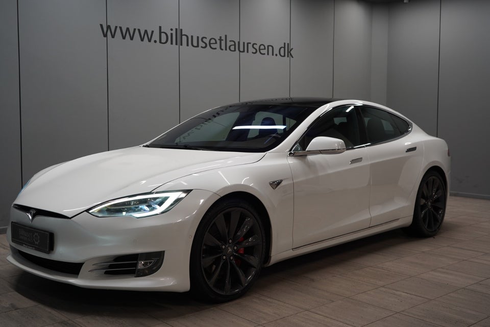 Tesla Model S Ludicrous Performance AWD 5d