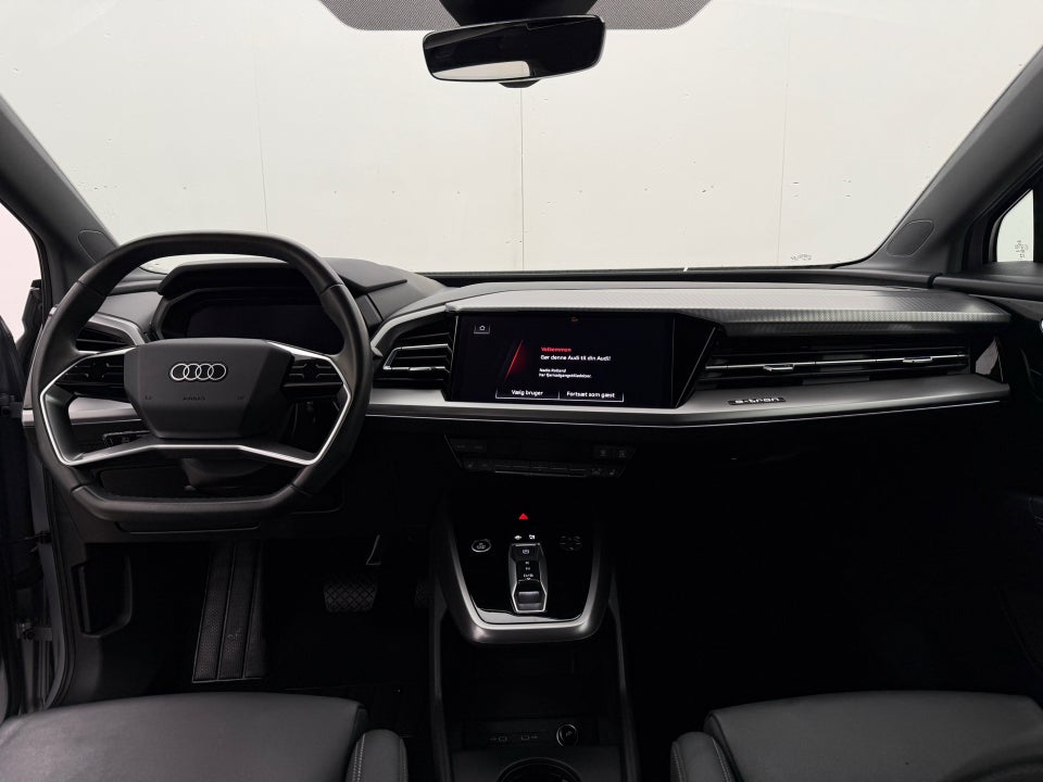 Audi Q4 e-tron 40 Advanced 5d