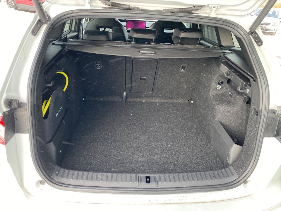 Skoda Enyaq 85 iV Sportline Maxx 5d