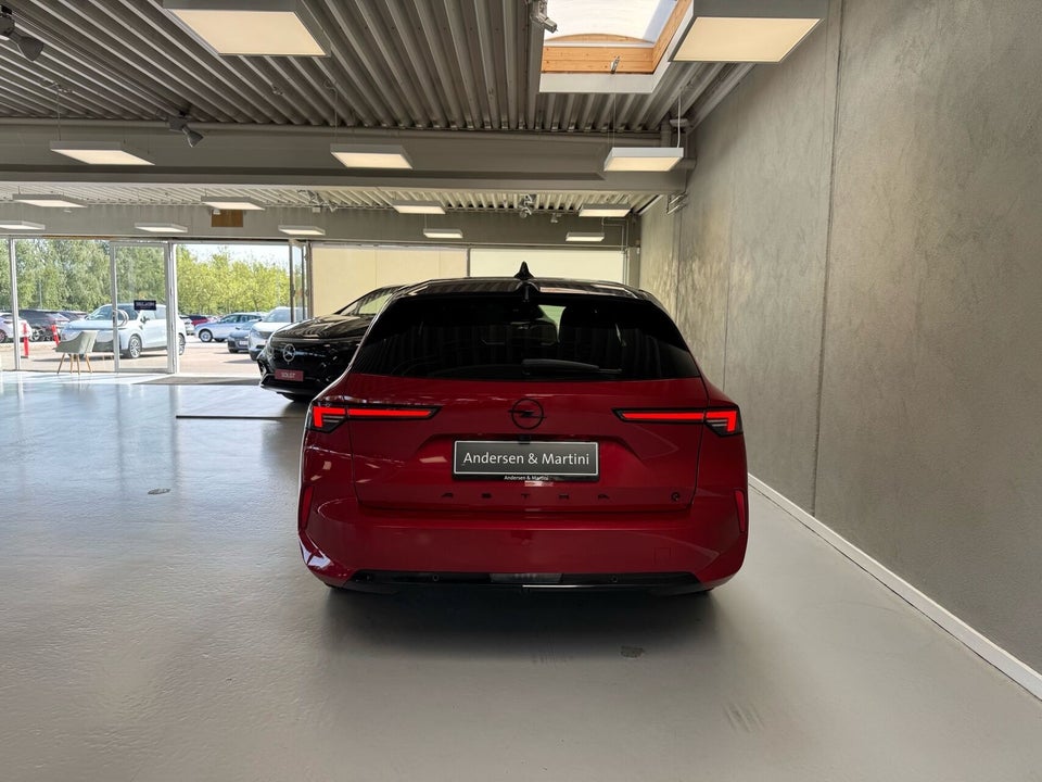 Opel Astra-e 54 GS Sports Tourer 5d
