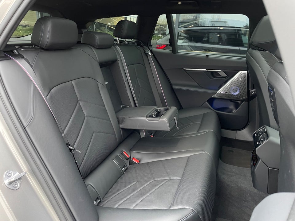 BMW i5 eDrive40 Touring M-Sport Pro 5d