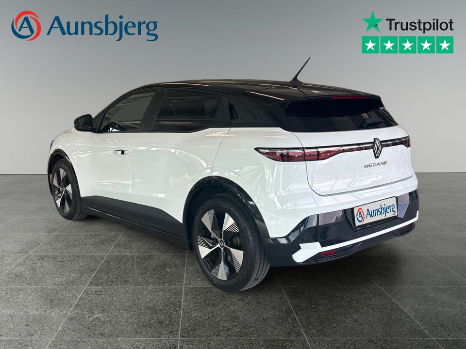 Renault Megane E-Tech 40 Equilibre 5d