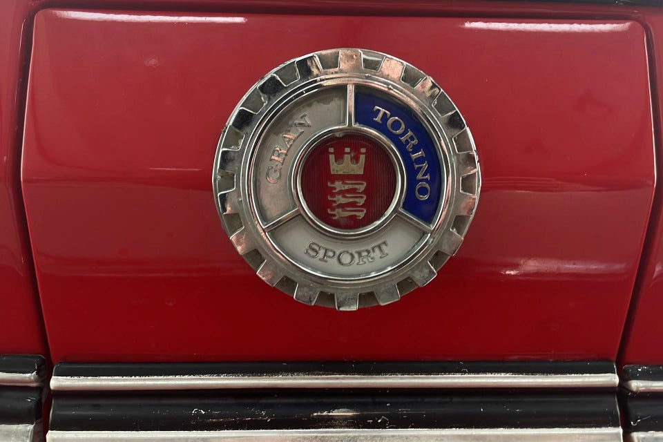 Ford Torino 7,0 stc. aut. 5d