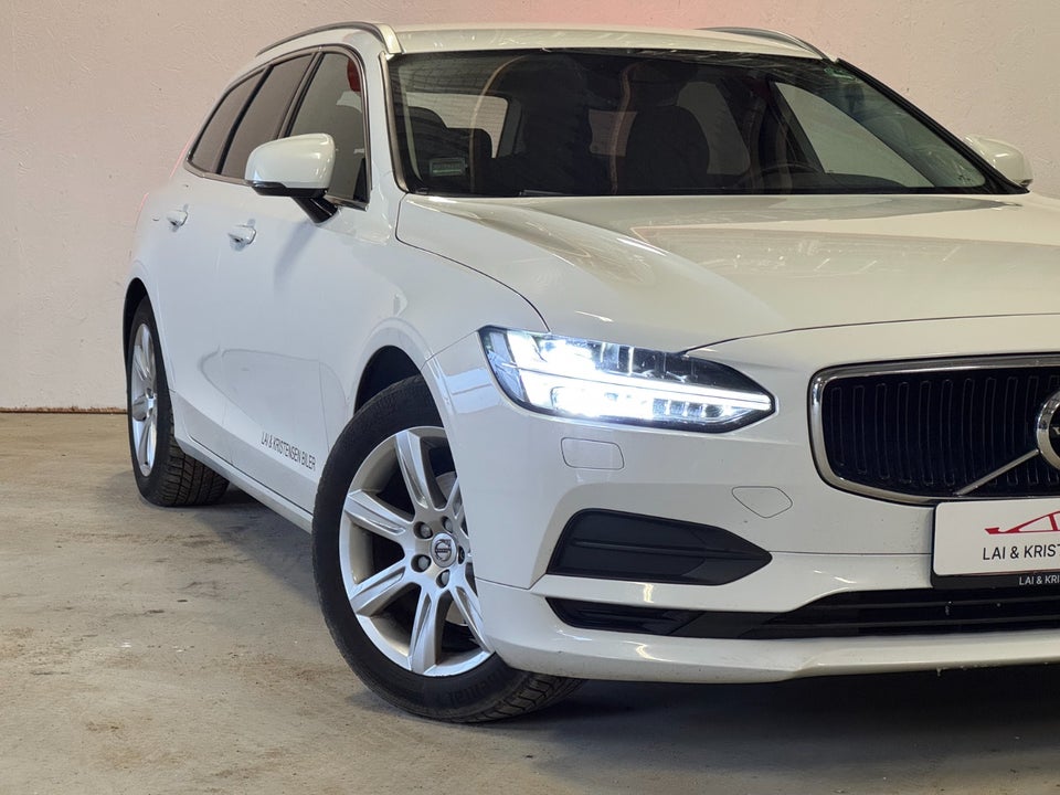 Volvo V90 2,0 D4 190 Momentum aut. 5d
