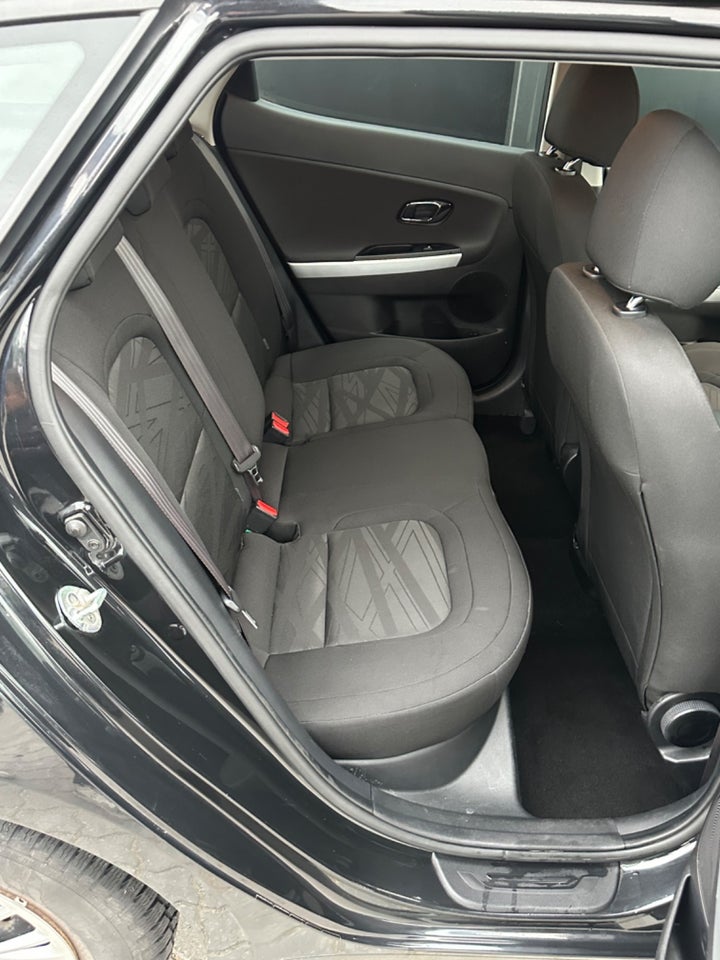 Kia Ceed 1,4 CRDi 90 Active+ 5d